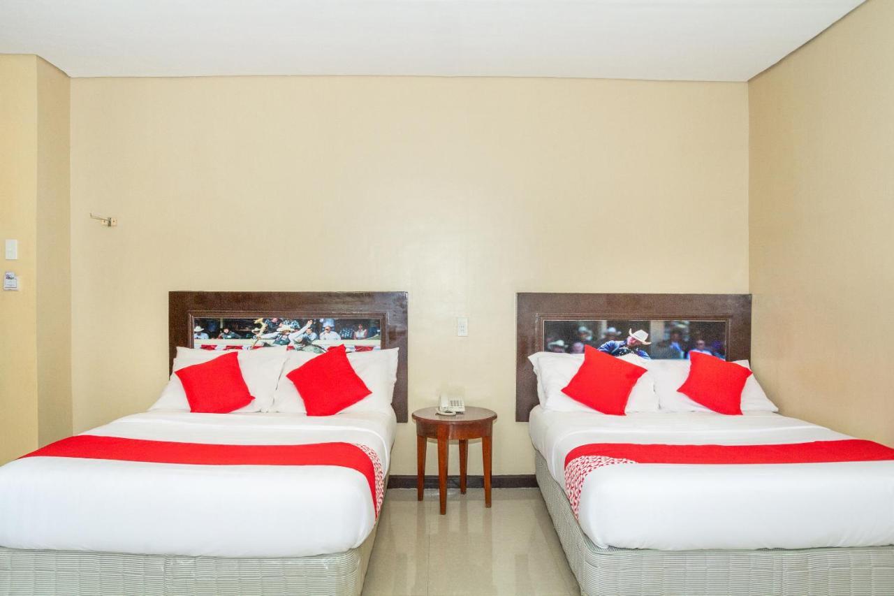Oyo 133 Jazzy James Country Hotel 2 Davao Bagian luar foto